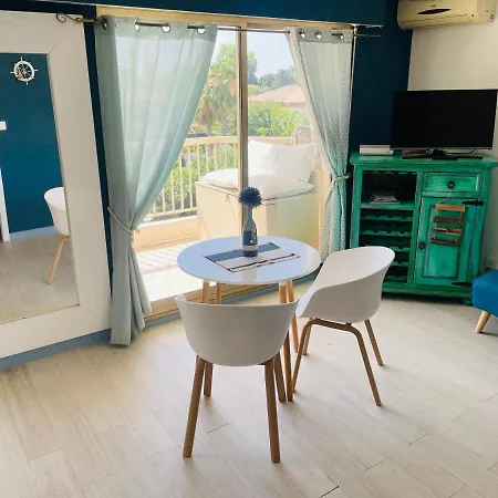 Studio De Standing Climatise, Avec Piscine, Proche De La Mer Fréjus Exterior foto