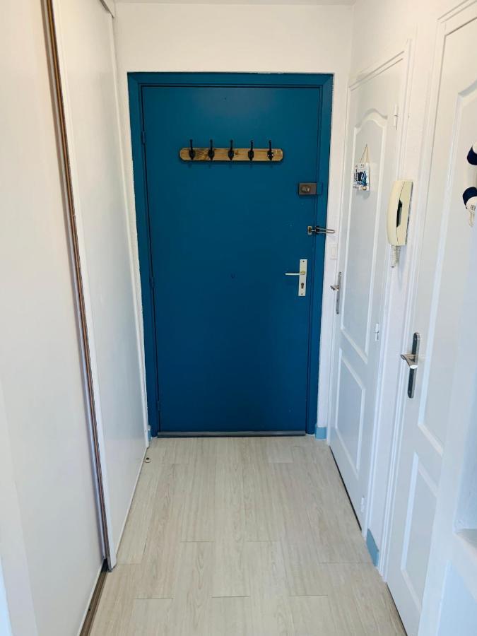 Apartment De Standing Climatise, Avec Piscine, Proche De La Frejus